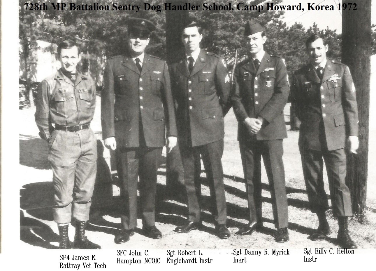 8th Army Dog School personnel